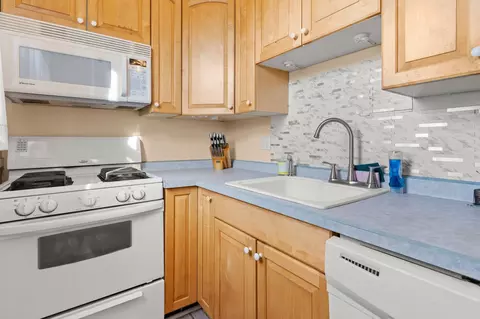 303 8th Ave N, Saint Cloud, MN 56303 photo 10
