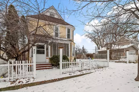 422 Minnehaha Ave E, Saint Paul, MN 55130