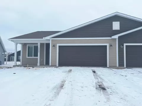 1325 Rose St, New Richmond, WI 54017