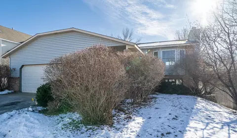 1318 Windcrest Ave, Eagan, MN 55123