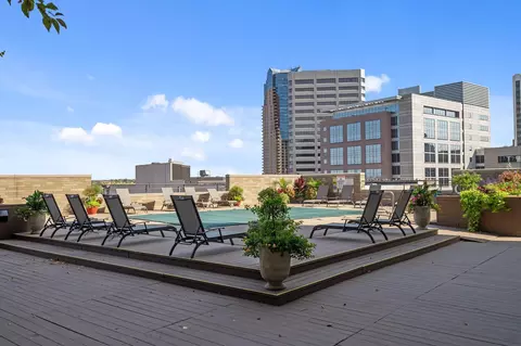 66 9th St E #1310, Saint Paul, MN 55101