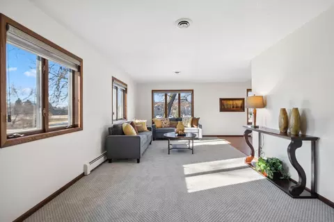 2311 Park Ave NW, Faribault, MN 55021 photo 4