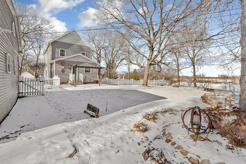 813 5th Ave NW, Faribault, MN 55021 photo 4
