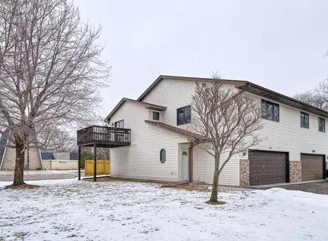 4550 Margaret St, White Bear Township, MN 55110