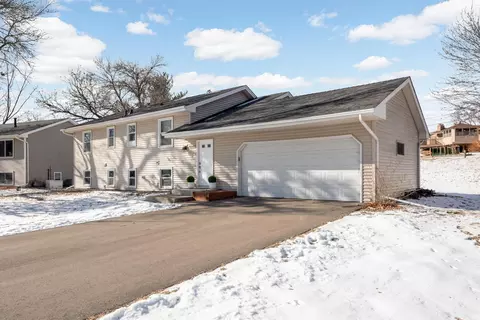 9100 31st Ave N, New Hope, MN 55427