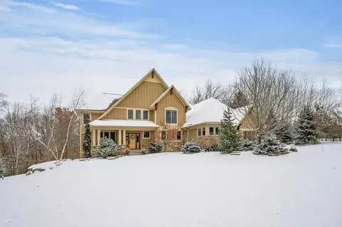 9063 Joliet Ave N, Grant, MN 55082