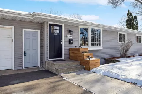 10949 Washburn Ave S, Bloomington, MN 55431