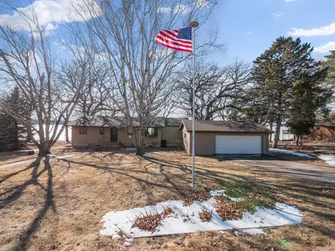 39753 Apple Valley Rd, Ortonville, MN 56278