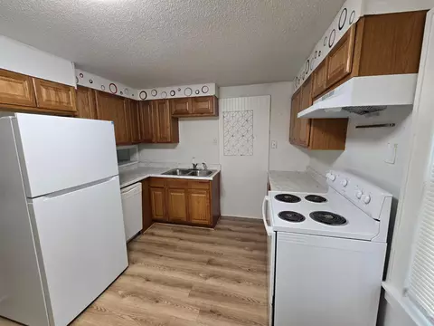 1317 6th Ave S, Saint Cloud, MN 56301 photo 4