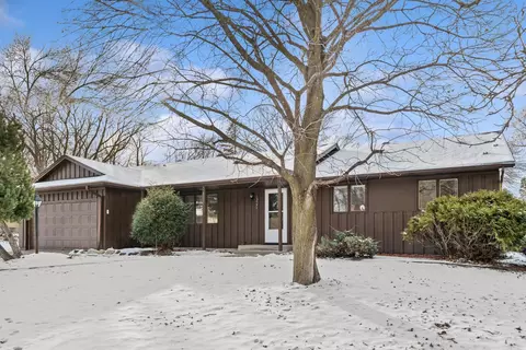 13571 Fordham Ave, Apple Valley, MN 55124