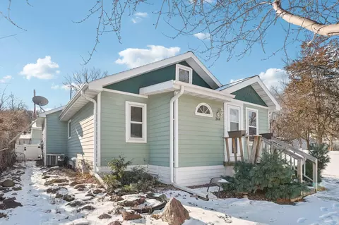 344 Page St E, Saint Paul, MN 55107