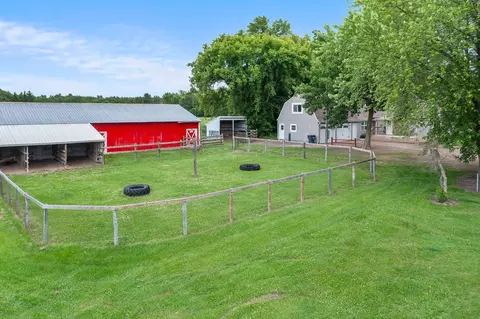2021 Main St S, Pine City, MN 55063