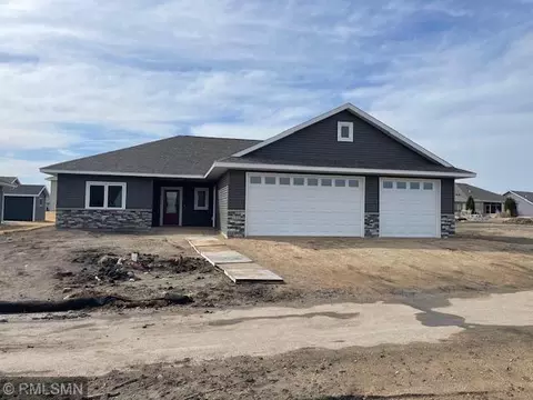 172 Denver Ave SE, Hutchinson, MN 55350