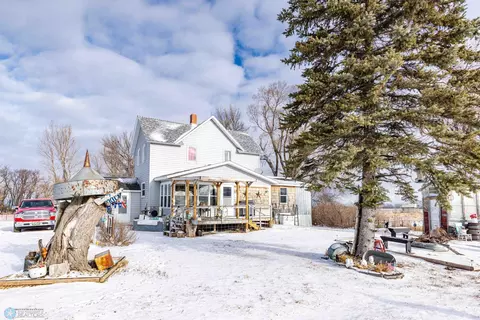 13124 51st St SE, Enderlin, ND 58027