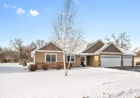 38362 Emerald Blvd, North Branch, MN 55056