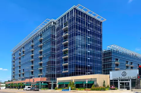 45 University Ave SE #404, Minneapolis, MN 55414
