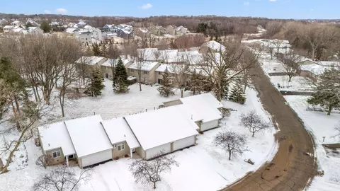 17275 Sunray Cir SW, Prior Lake, MN 55372
