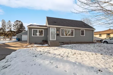 7129 Cloman Ave, Inver Grove Heights, MN 55076