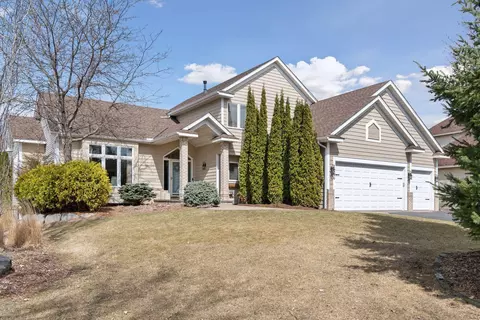 15796 Azalea Trl, Eden Prairie, MN 55347