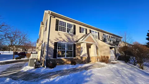 13688 Brass Pkwy, Rosemount, MN 55068