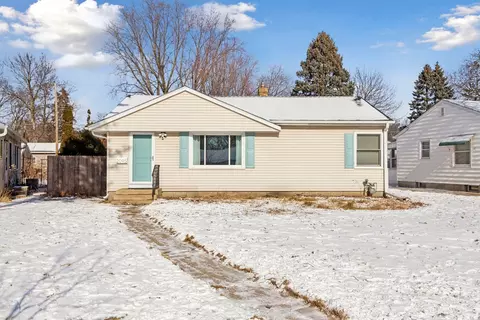 2095 Jessamine Ave E, Saint Paul, MN 55119