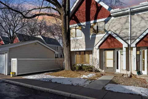 5131 40th Ave S, Minneapolis, MN 55417