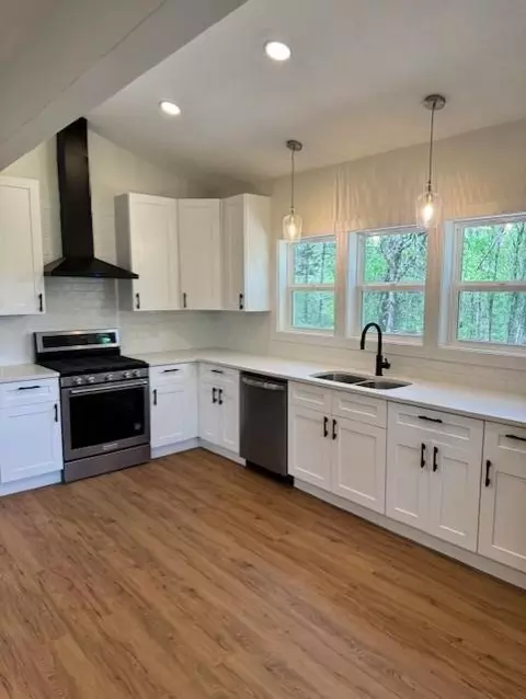 13519 May Ave N, Stillwater, MN 55082