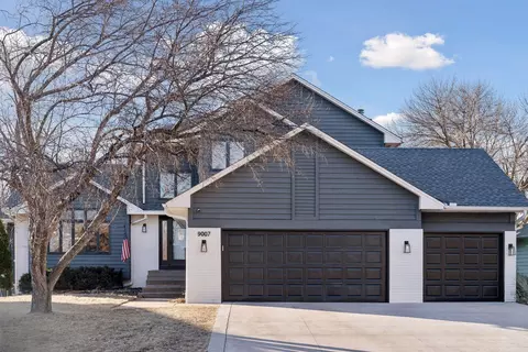 9007 Ashley Ter N, Brooklyn Park, MN 55443