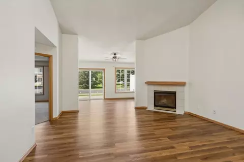 17481 Deerfield Dr SE, Prior Lake, MN 55372