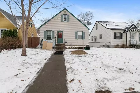 1826 Orange Ave E, Saint Paul, MN 55119