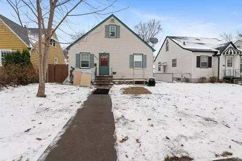 1826 Orange Ave E, Saint Paul, MN 55119