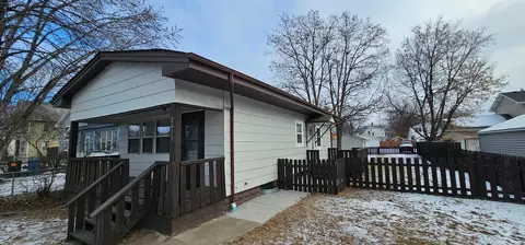 2611 Monroe St NE, Minneapolis, MN 55418