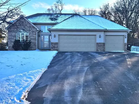 11519 Cottonwood St NW, Coon Rapids, MN 55448
