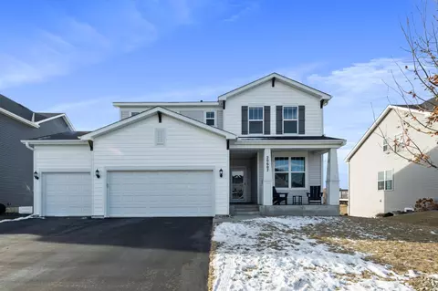 20607 Gunnison Dr, Lakeville, MN 55044