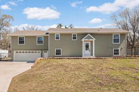 11589 Ilex St NW, Coon Rapids, MN 55448