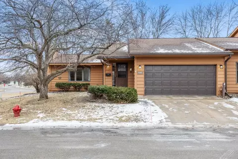 5353 Upper 147th St W, Apple Valley, MN 55124