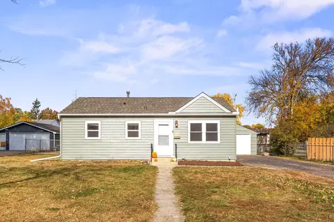 7624 59th Pl N, Crystal, MN 55428