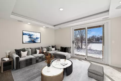 16699 Terrey Pine Dr, Eden Prairie, MN 55347