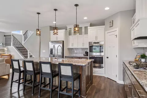 29135 Scenic Dr, Chisago City, MN 55013