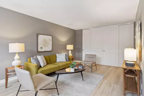 1770 Bryant Ave S #106, Minneapolis, MN 55403