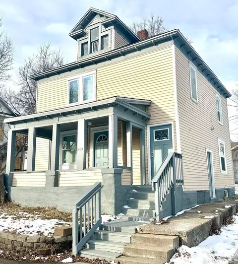 1402 21st Ave N, Minneapolis, MN 55411