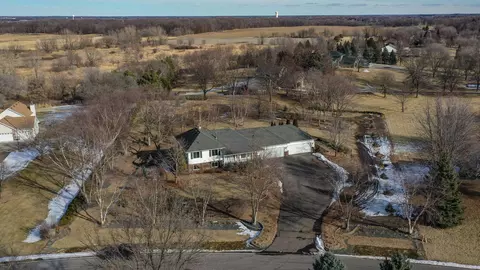 5560 Odean Ave NE, Saint Michael, MN 55376