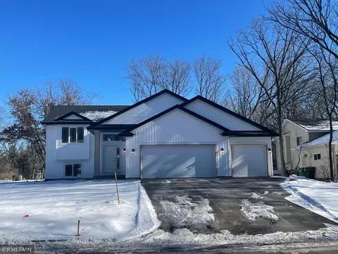9275 Bataan St NE, Blaine, MN 55449