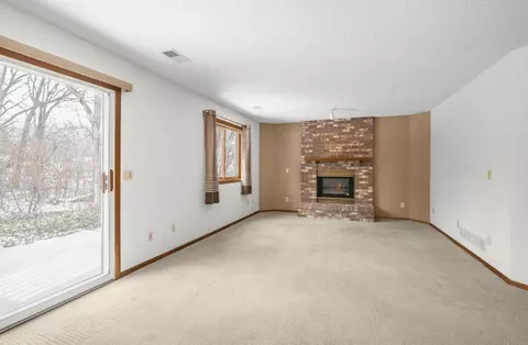 11607 W River Rd, Champlin, MN 55316 photo 6