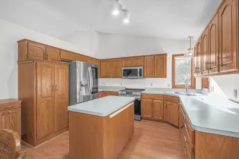 11607 W River Rd, Champlin, MN 55316 photo 3