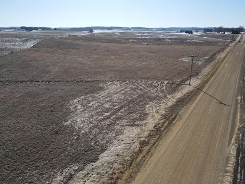 tbd Lewiston Blvd, Hastings, MN 55033