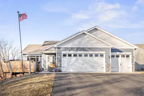 10001 Tabitha Ct, Waverly, MN 55390
