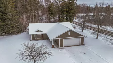 1101 SW 8th St, Grand Rapids, MN 55744