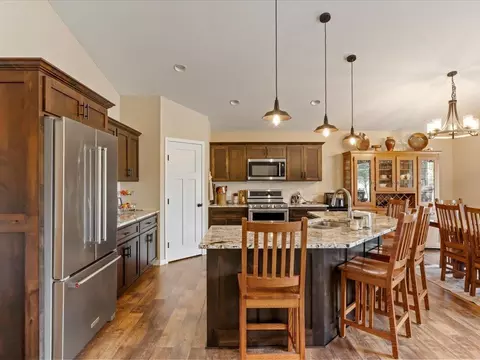 Kitchen - 15104 Wild Ave, Brainerd, MN 56401 photo 4 of 5
