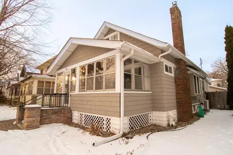 1447 Portland Ave, Saint Paul, MN 55104